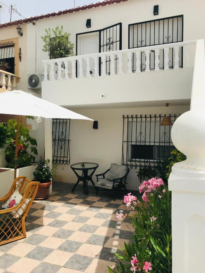 Apartamento Salinas Torrevieja Bagian luar foto